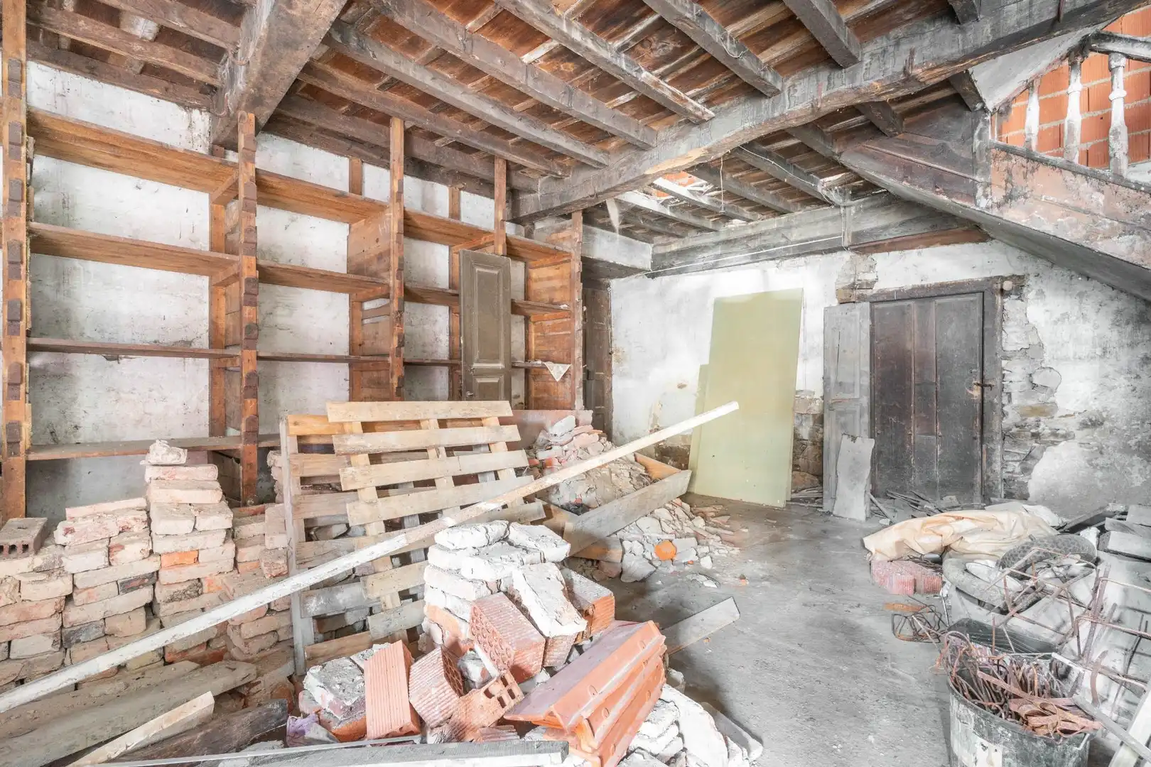 Casa o xalet en venda en Sobrescobio amb Jardí privat