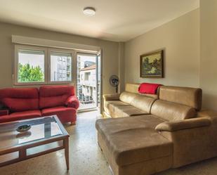 Living room of Flat for sale in O Grove    with Terrace and Balcony