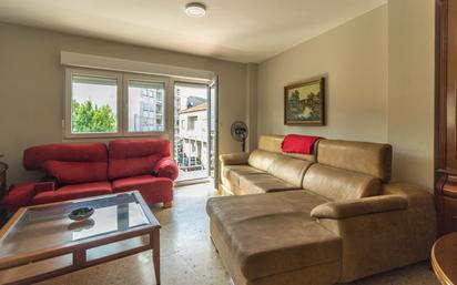 Living room of Flat for sale in O Grove    with Terrace and Balcony