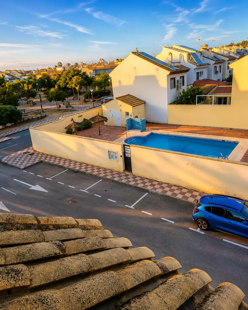 Casa a schiera con piscina in vendita a Fuente de Piedra, imagen 2