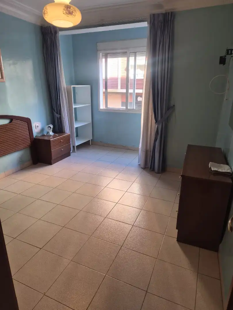 Habitación de Piso en venta en Valencia con Aire acondicionado, Terraza y Balcón