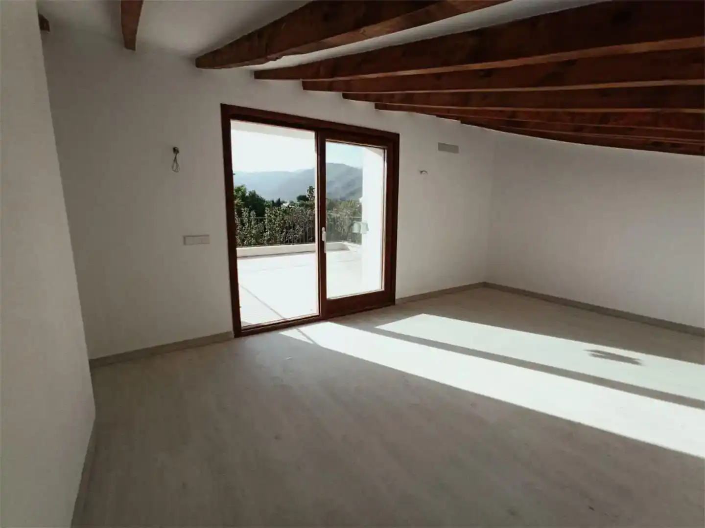 Sala d'estar de Casa adosada en venda en Campanet amb Aire condicionat, Piscina i Balcó