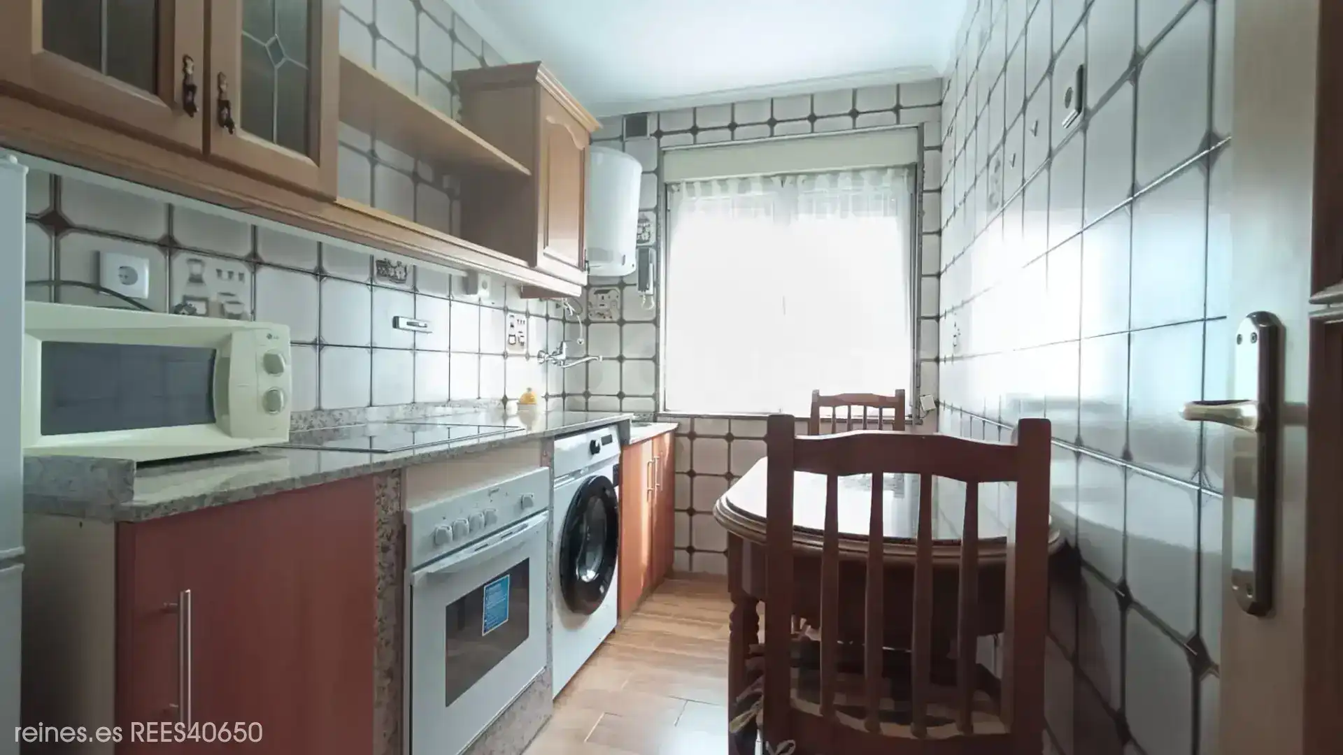 Küche von Wohnung zur Miete in Oviedo  mit Möbliert