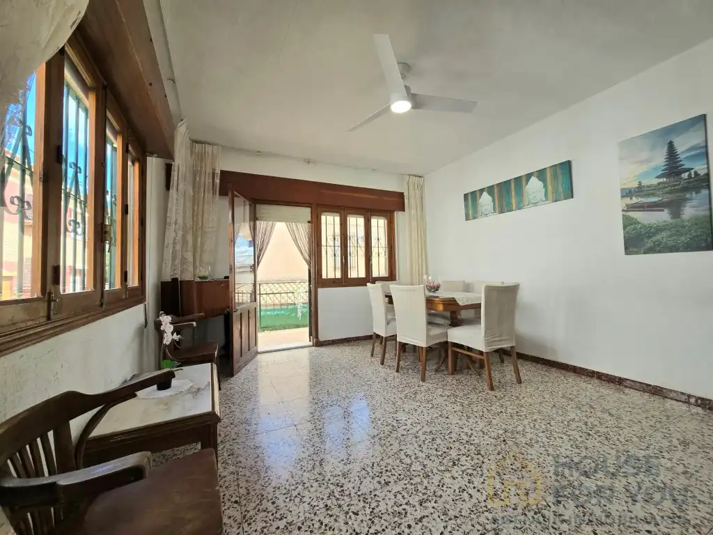 Vista exterior de Piso en venta en Los Alcázares