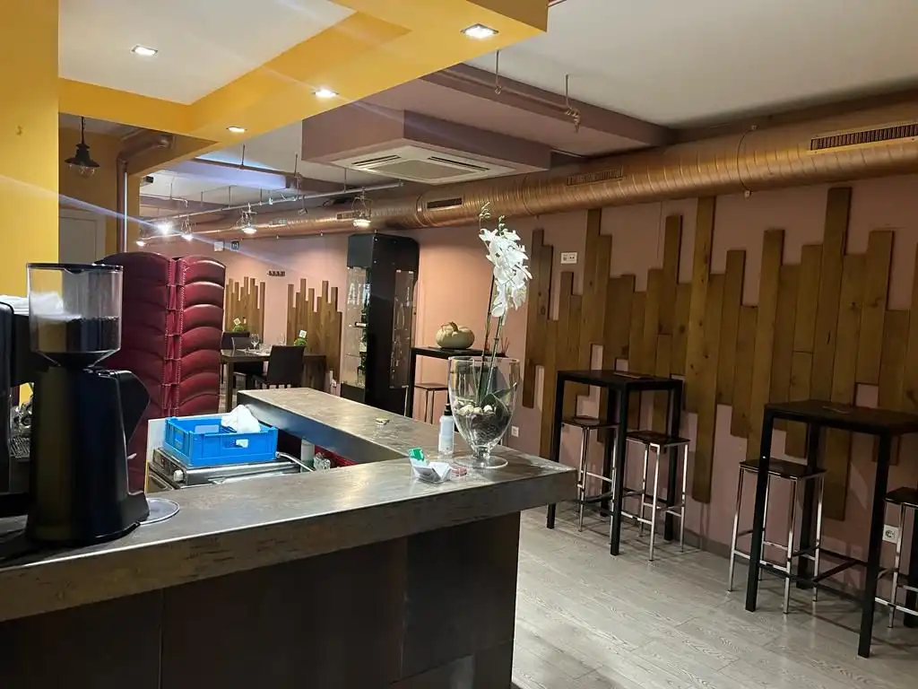 Local comercial en venda a Renueva 20, imagen 12