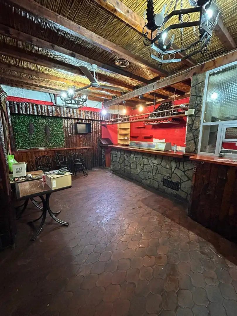 Local comercial en venta en Cuesta de San Francisco, imagen 2