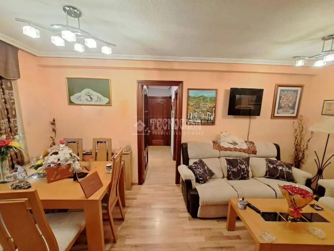 Sala de estar de Piso en venta en Parla con Calefacción y Terraza