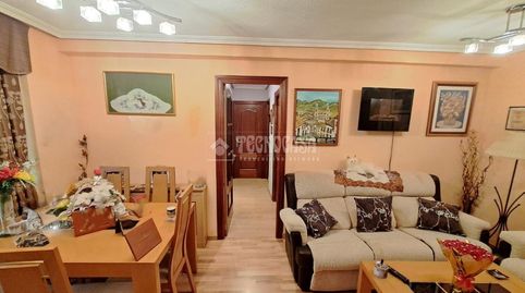Foto 3 de Piso en venta en Reyes, Parla
