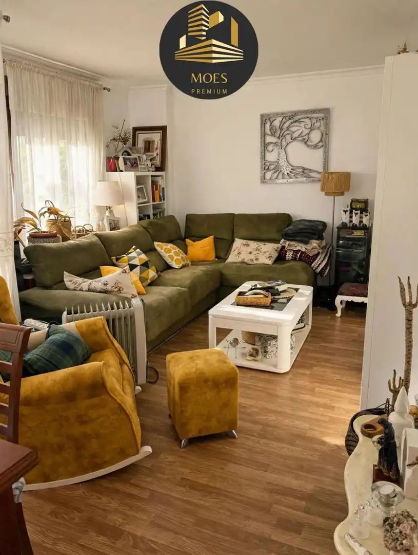 Flat with terrace for sale in Torredonjimeno