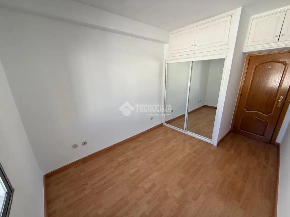 Dormitori de Pis en venda en Madrid amb Aire condicionat i Calefacció