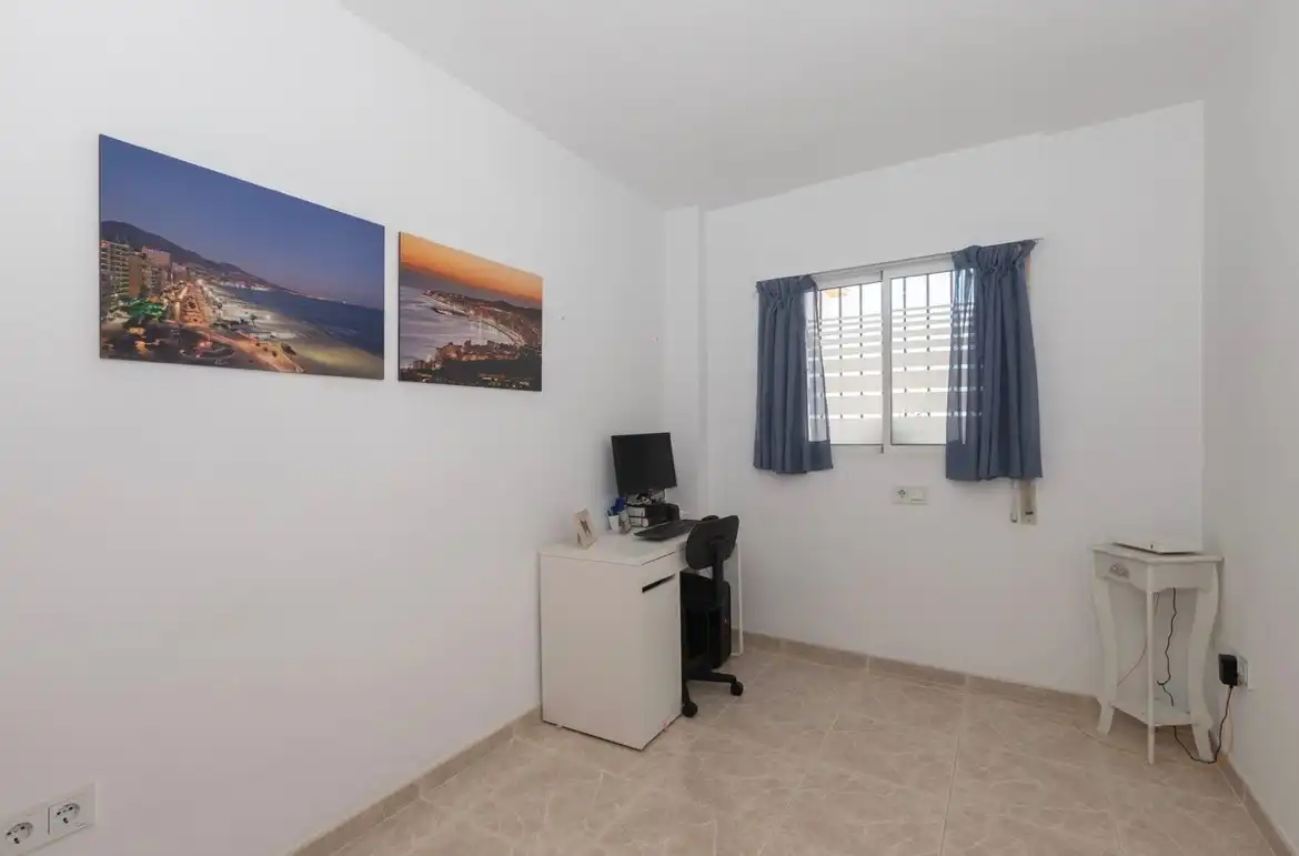 Apartamento con piscina en venta en Playa de los Boliches, imagen 11