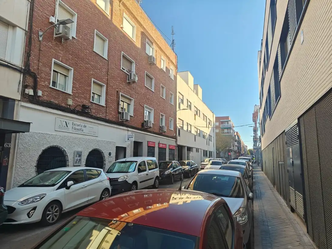Vista exterior de Garatge de lloguer en Ciudad Lineal