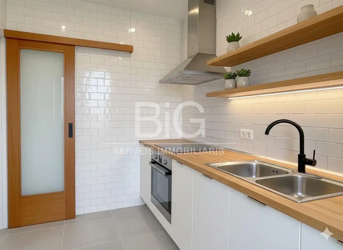 Cocina de Ático en venta en Mataró con Terraza, Trastero y Balcón