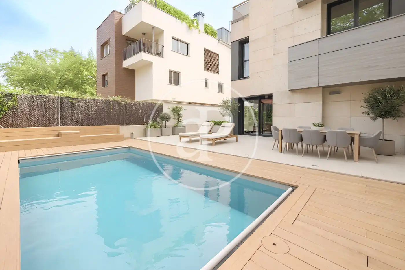Swimming pool of Detached homes for sale in Madrid  with Air Conditioner, Heating and Private garden