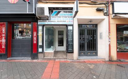 Exterior view of Premises for sale in  Madrid Capital