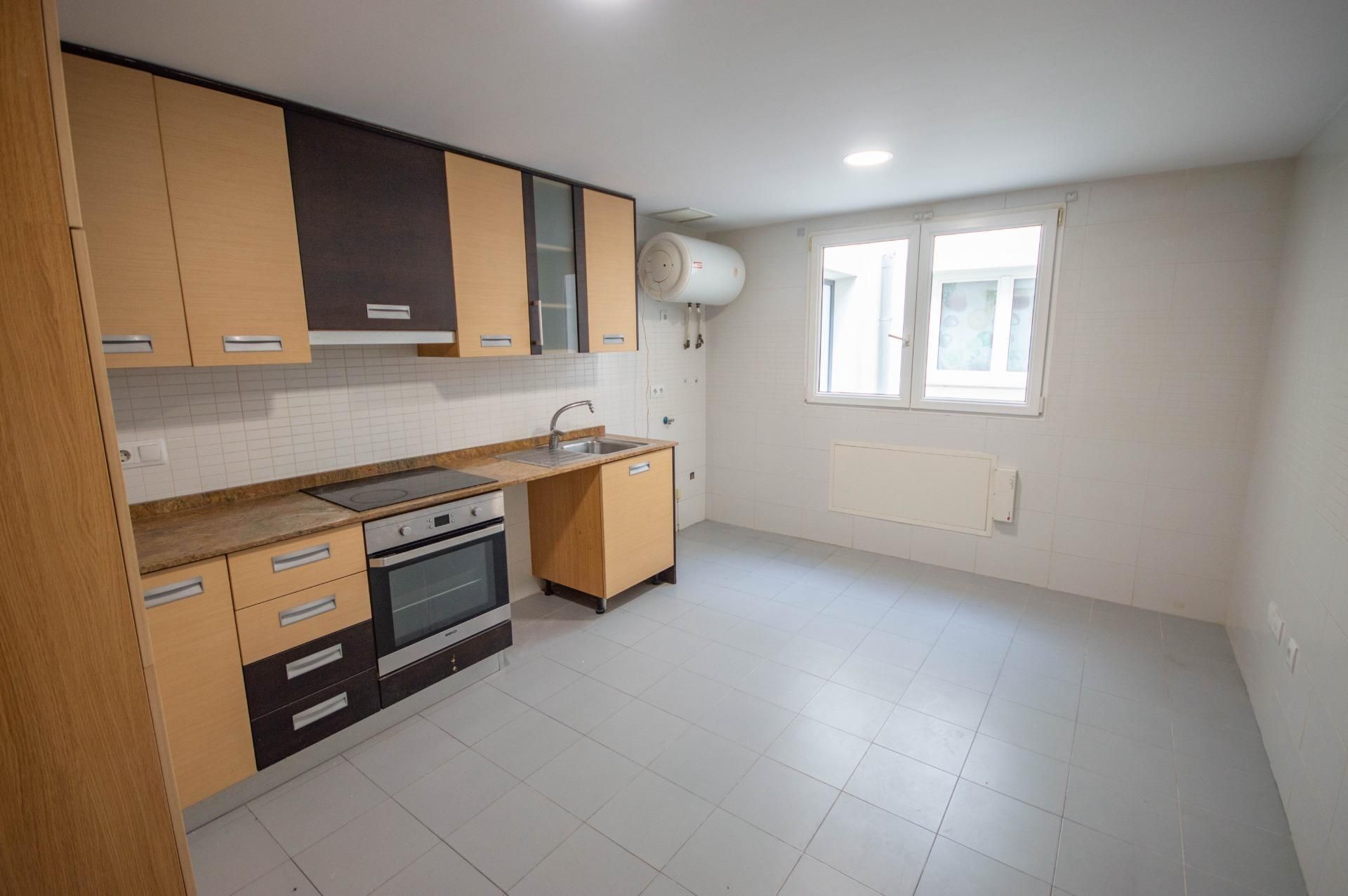 Kitchen of Flat for sale in Elda  with Balcony