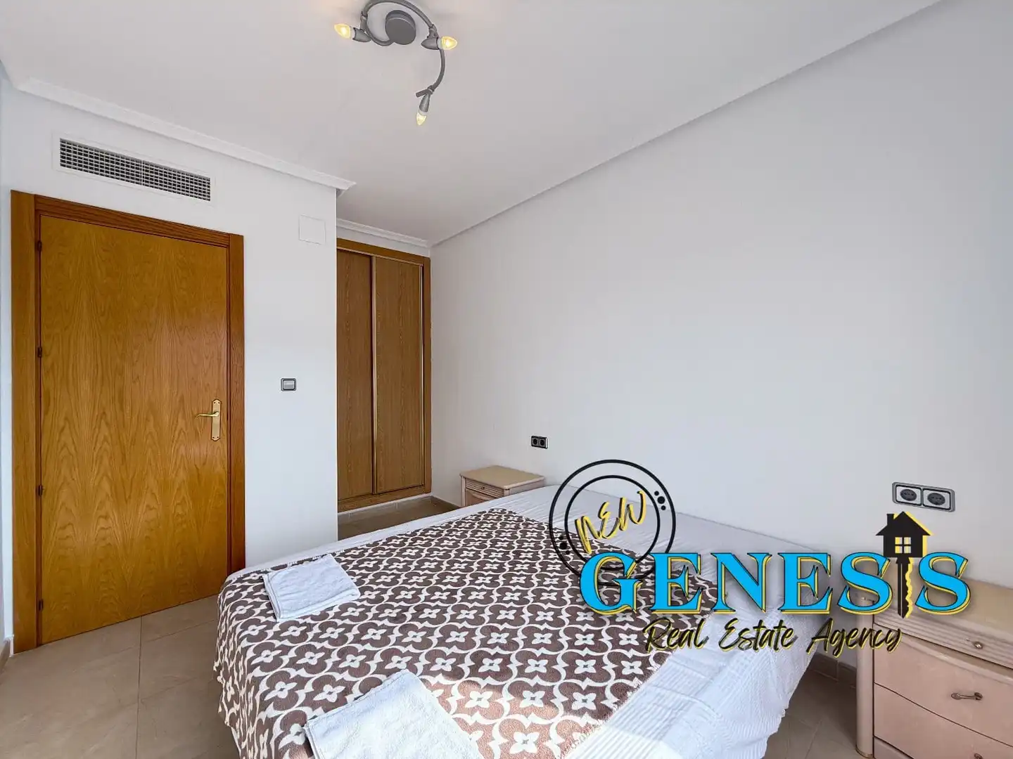 Dormitori de Apartament en venda en Orihuela amb Aire condicionat, Terrassa i Traster
