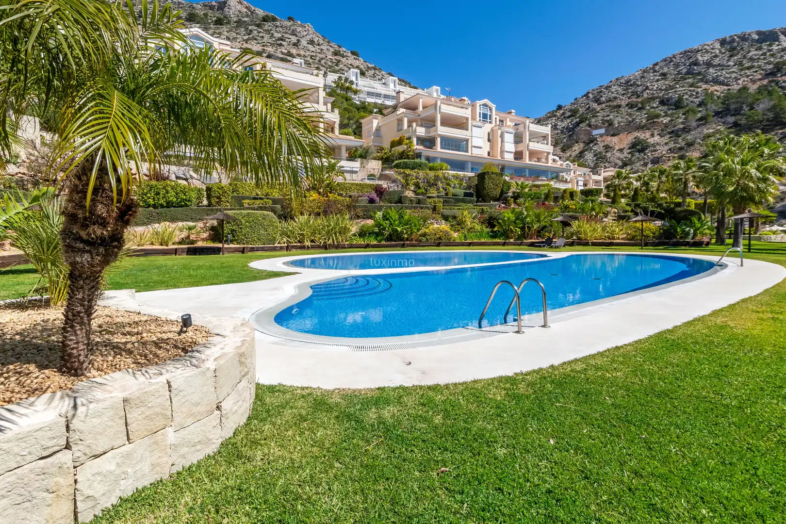 Piscina de Piso en venta en Altea Hills