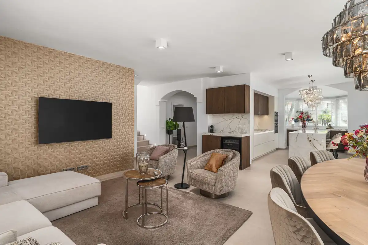 Detached house with terrace for sale in Calle Pico del Aneto 19, imagen 9