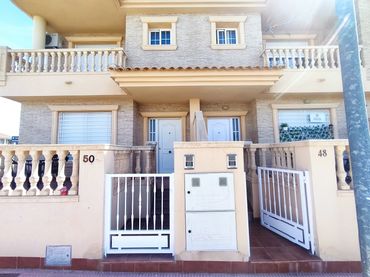 Casa a schiera in vendita a Julian Andujar