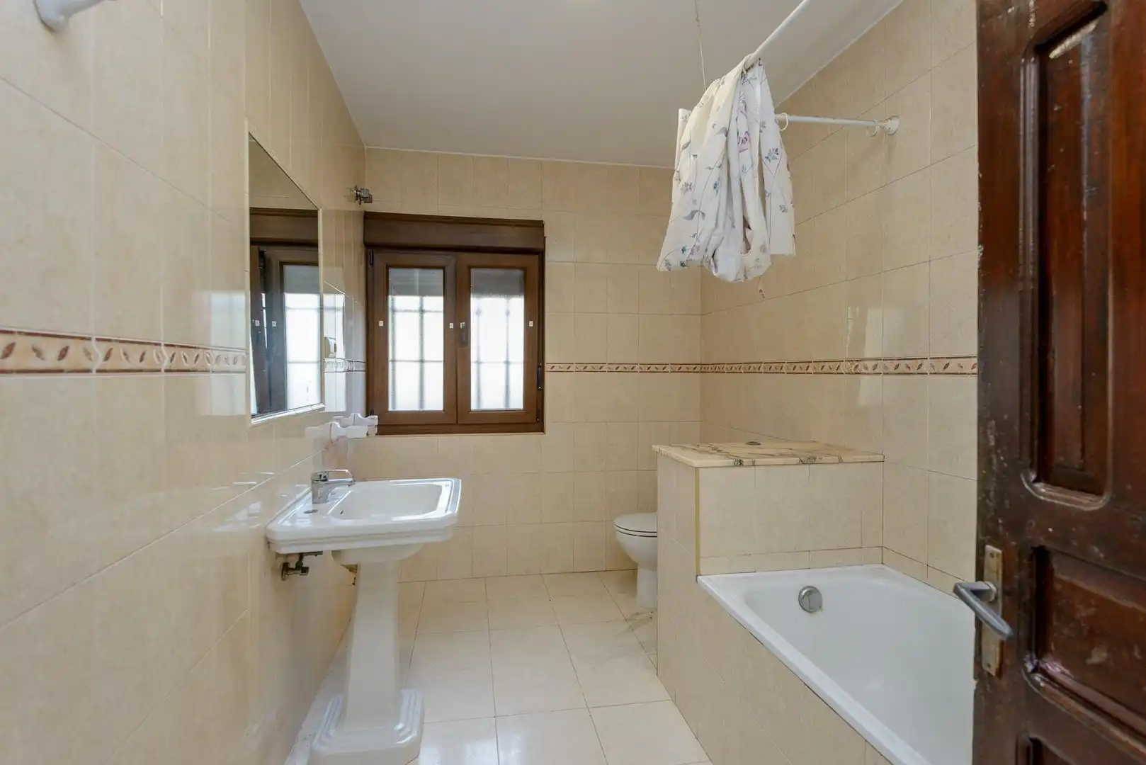 Bany de Casa o xalet en venda en Quintes - Arroes