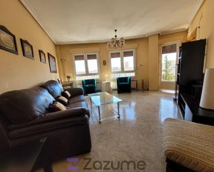 Living room of Flat to rent in Cuéllar  with Heating, Terrace and Furnished