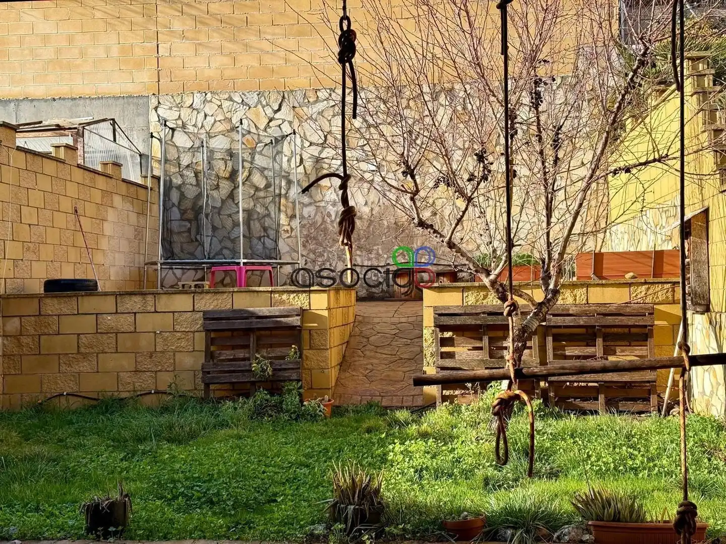 Garden of Detached homes for sale in Chiloeches  with Heating, Private garden and Swimming Pool