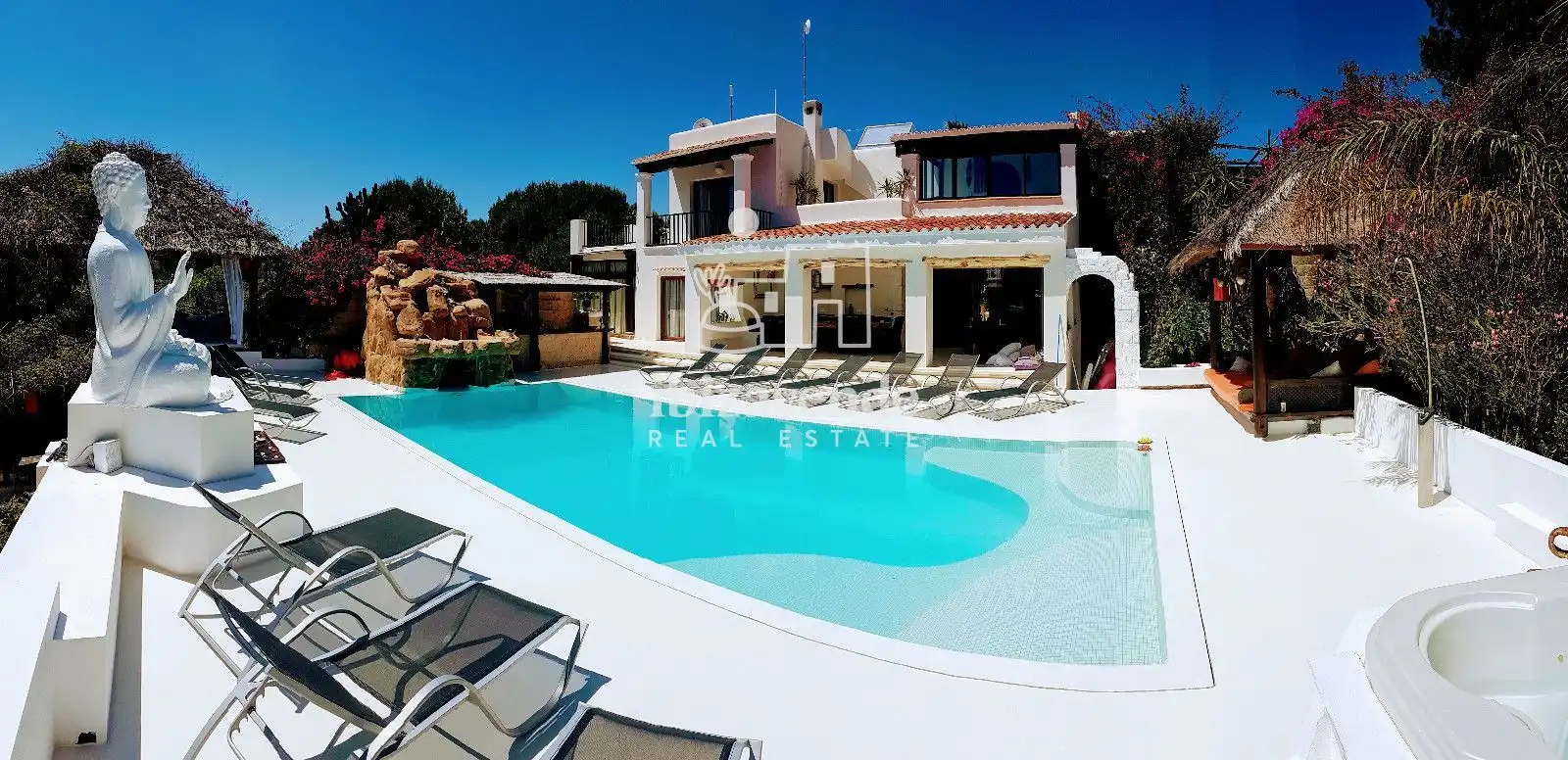 Exterior view of Houses for sale in Santa Eulària des Riu  with Air Conditioner, Private garden and Terrace