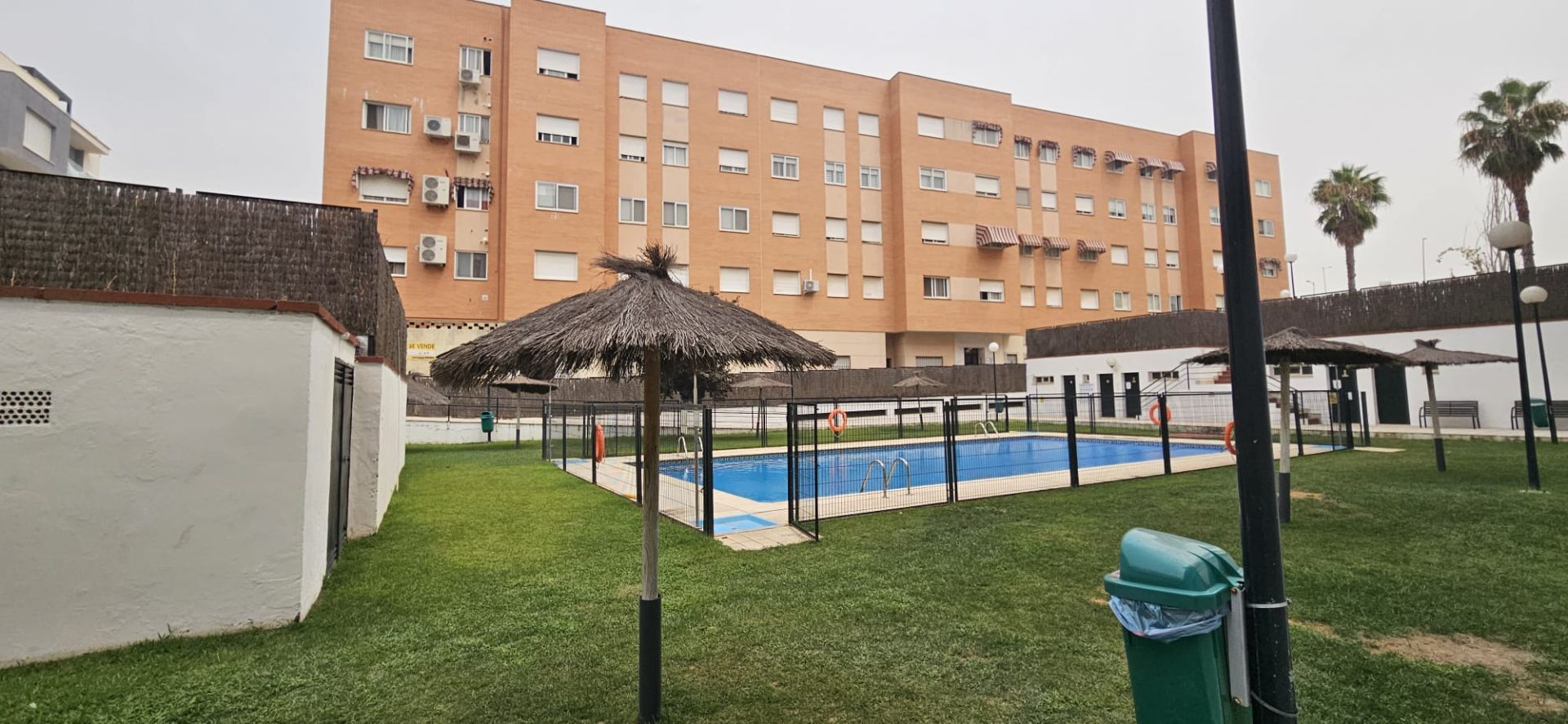 Piscina de Piso en venta en Mérida con Aire acondicionado, Calefacción y Trastero