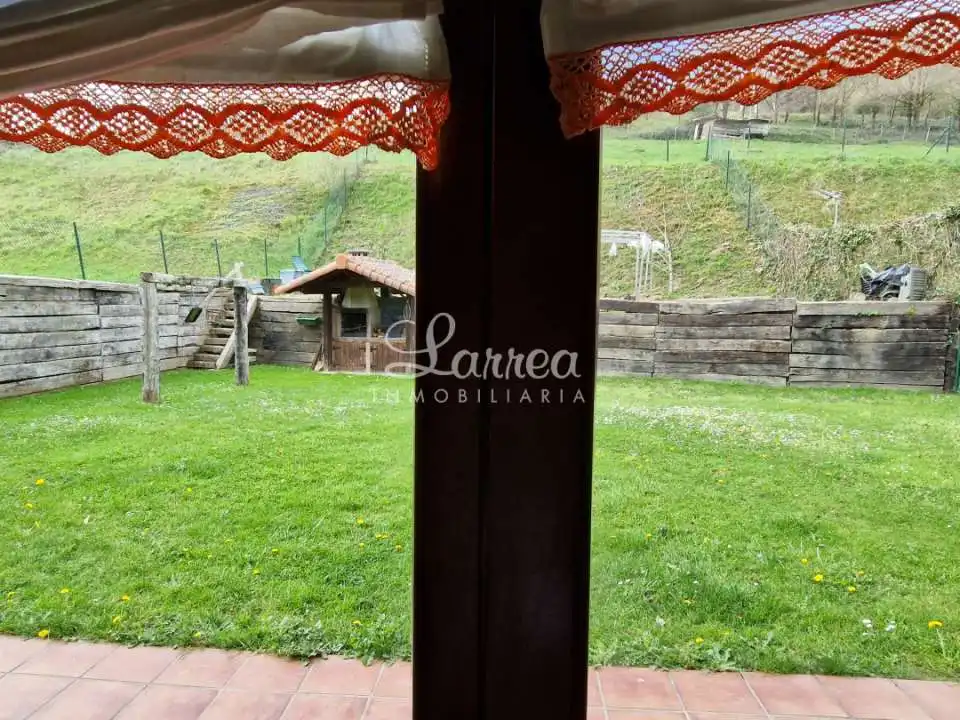 Garden of Detached homes for sale in Areatza  with Heating, Private garden and Storage room