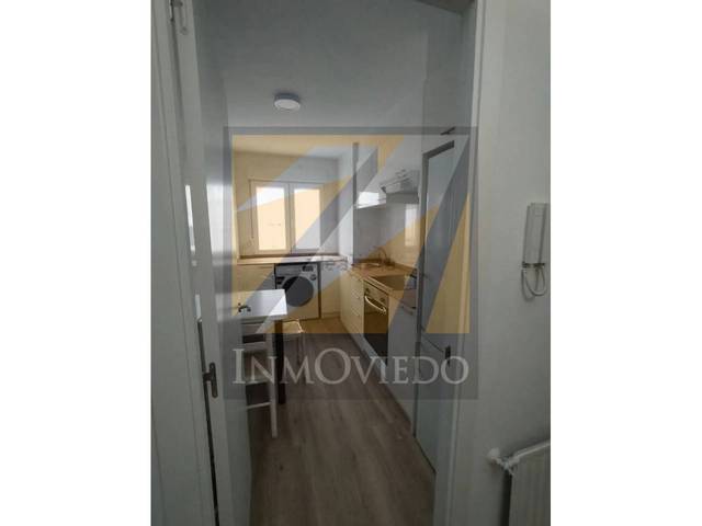 Piso en Alquiler en Calle FUERTES ACEVEDO en Buenavista