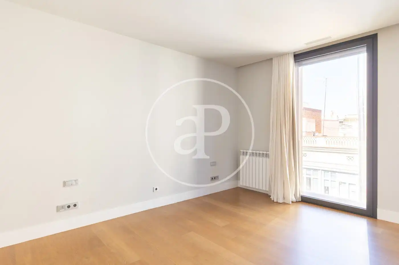 Habitación de Piso de alquiler en Barcelona con Aire acondicionado, Calefacción y Jardín privado