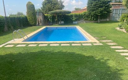 Piscina de Finca rústica en venda en Balaguer amb Aire condicionat, Jardí privat i Terrassa