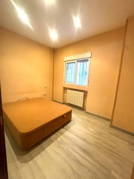 Bedroom of Flat for sale in Coslada  with Heating