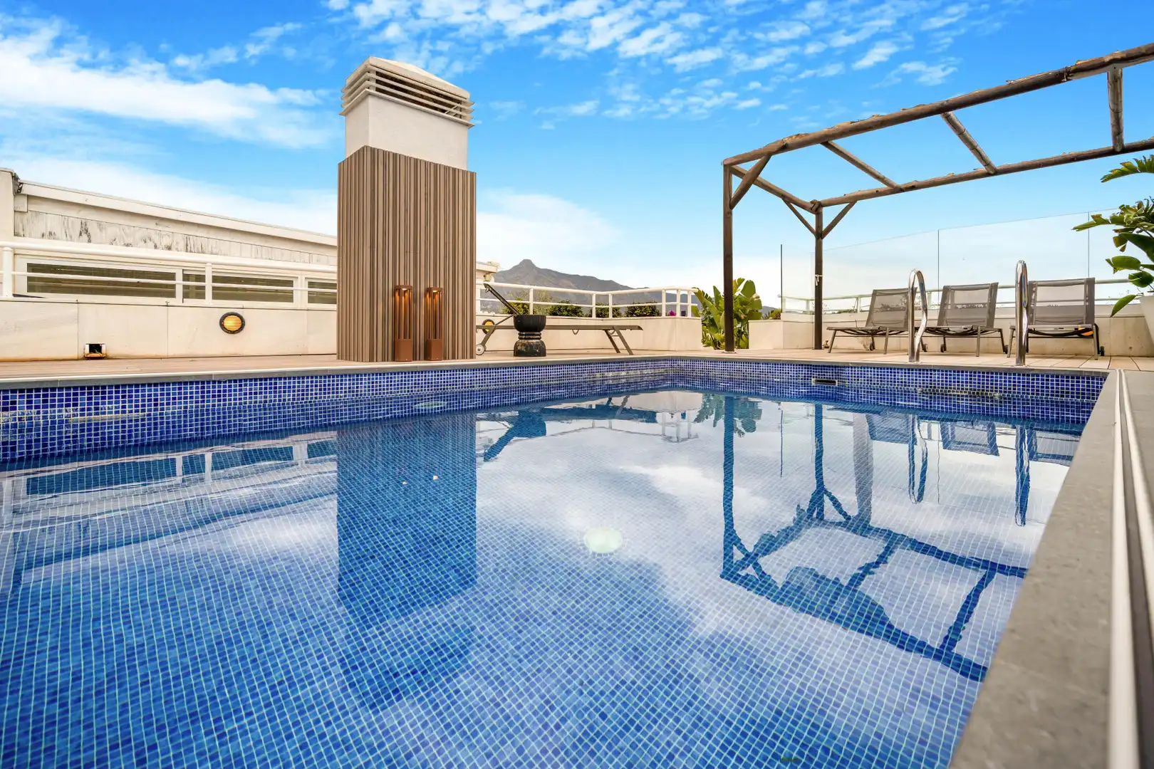 Dachboden zum Verkauf in Puerto Banús