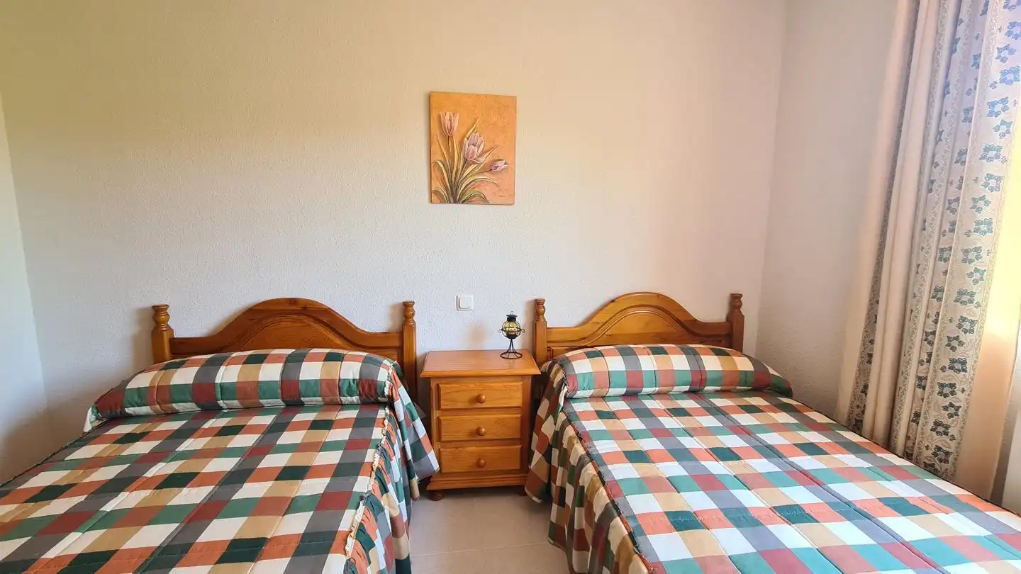 Bedroom of Houses for sale in La Adrada   with Private garden, Storage room and Balcony