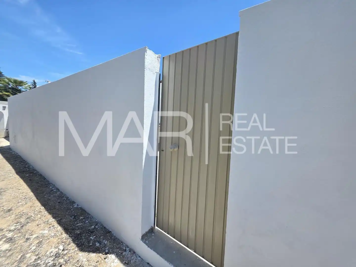 Exterior view of Houses for sale in Chiclana de la Frontera