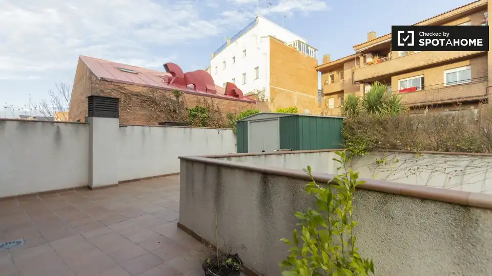 Terraza de Piso de alquiler en Pozuelo de Alarcón con Aire acondicionado, Calefacción y Amueblado