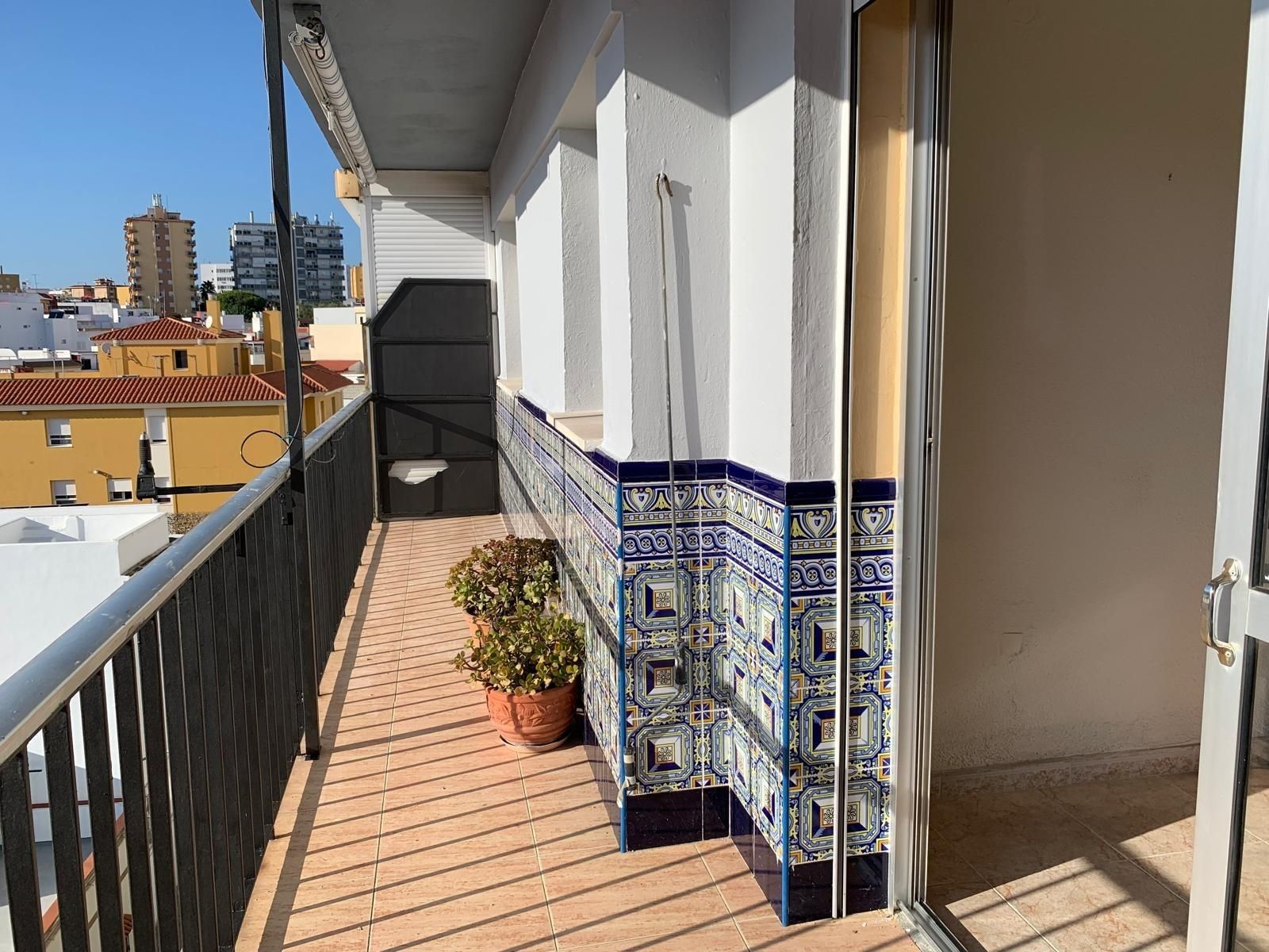 Balcony of Flat for sale in Algeciras  with Air Conditioner and Terrace