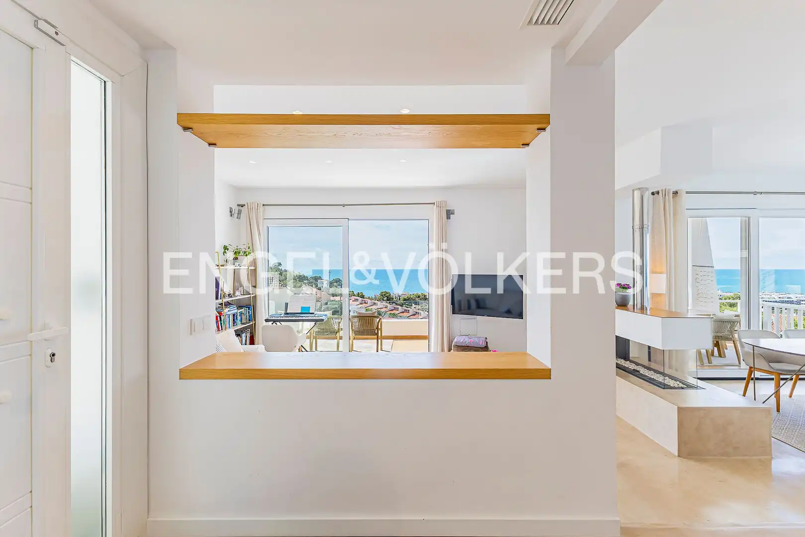 Comedor de Casa o chalet en venta en Sitges con Aire acondicionado, Calefacción y Jardín privado
