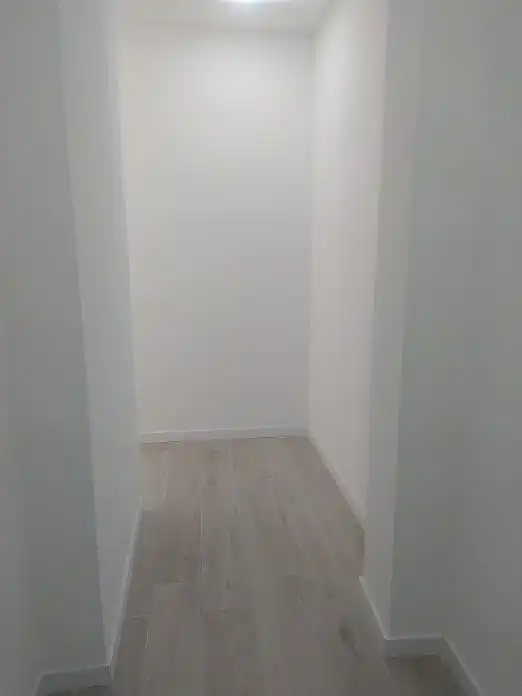 Wohnung zur Miete in Barcelona mit Klimaanlage, Heizung und Ofen