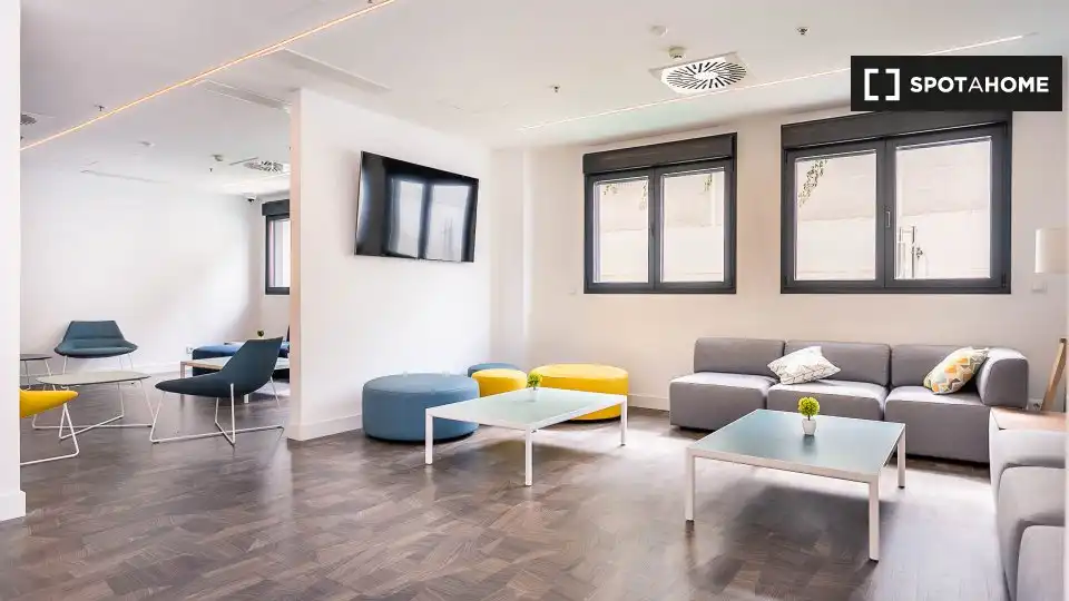 Room in Sector Sur - La Palmera - Reina Mercedes