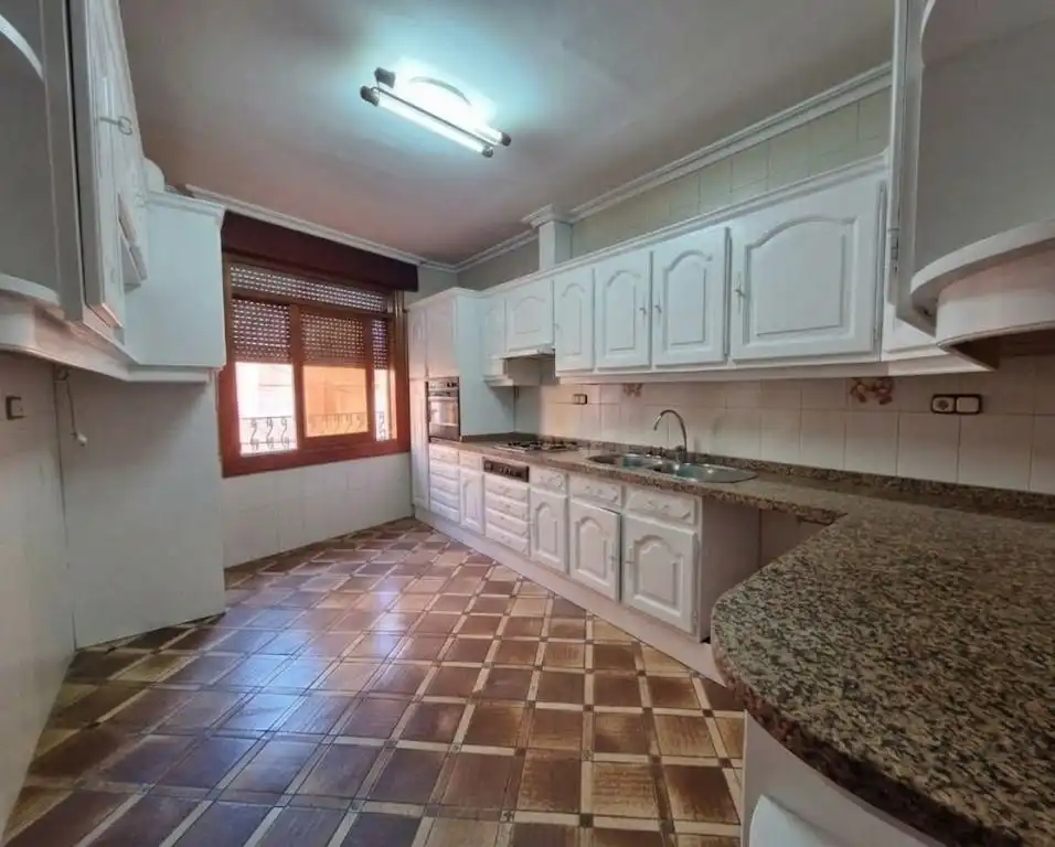 Kitchen of Houses for sale in Granada  with Terrace
