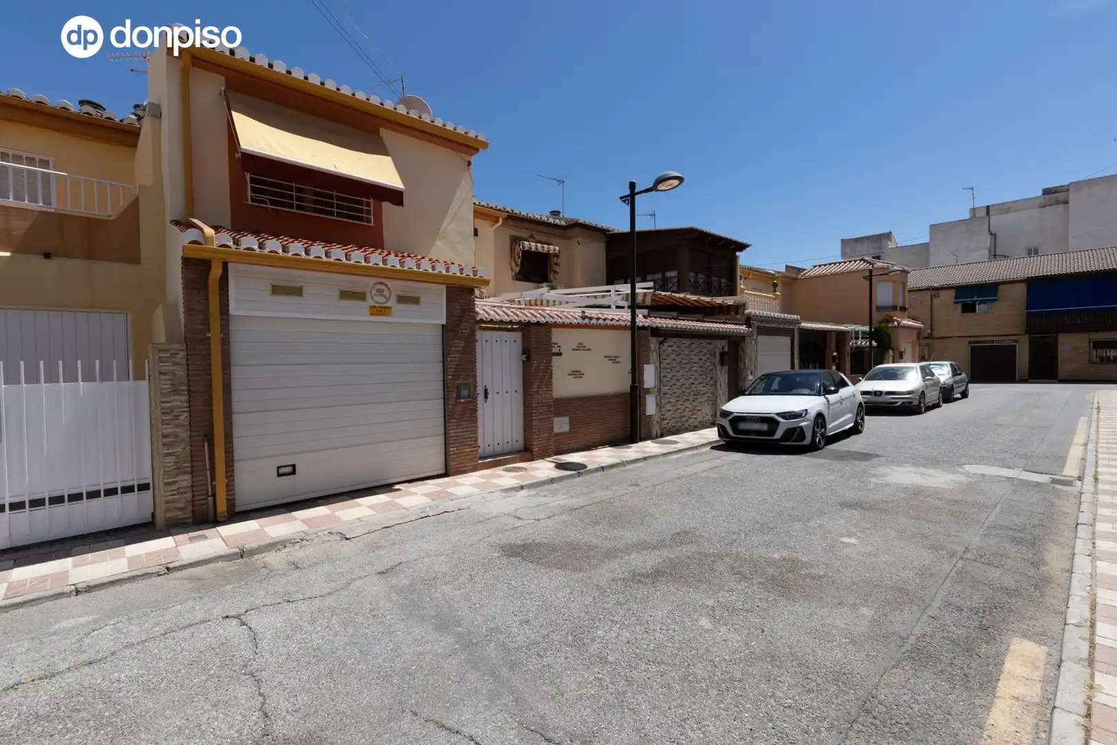 Casa adosada en venta en VIRGEN DE LORETO, Avda. De los Ogíjares