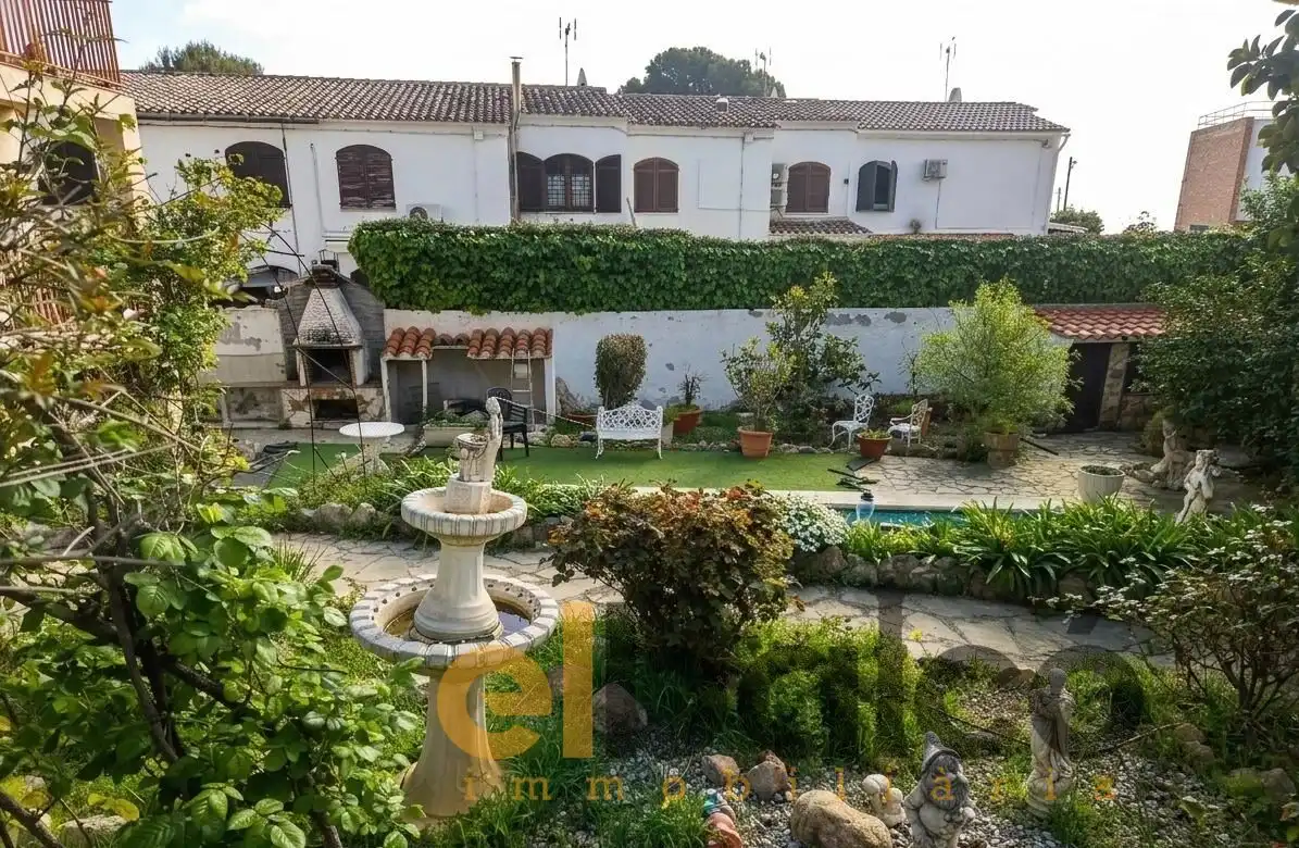 Garden of Houses for sale in Torredembarra  with Air Conditioner, Heating and Private garden