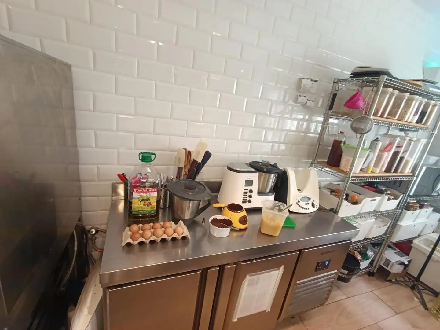 Cocina de Local en traspaso en Barcelona con Aire acondicionado y Amueblado