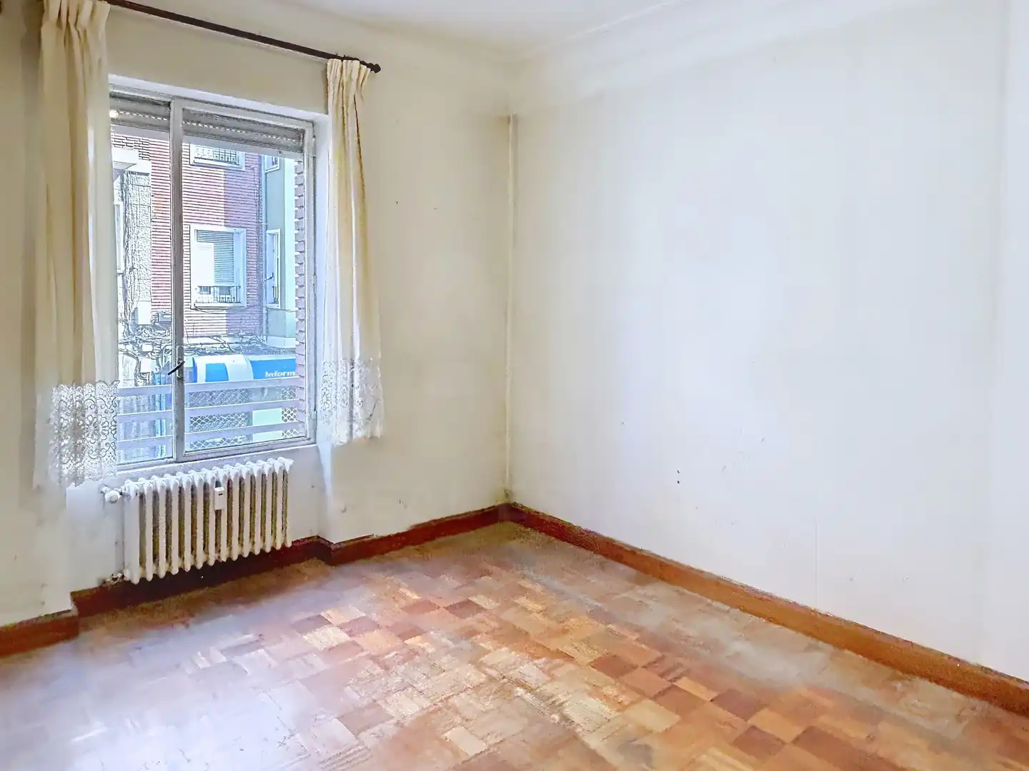 Bedroom of Flat for sale in León Capital   with Heating and Terrace
