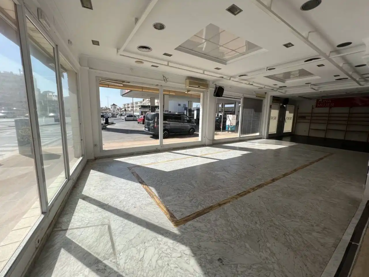 Local comercial en venta en Urbanizacion Flamenco 3, imagen 5
