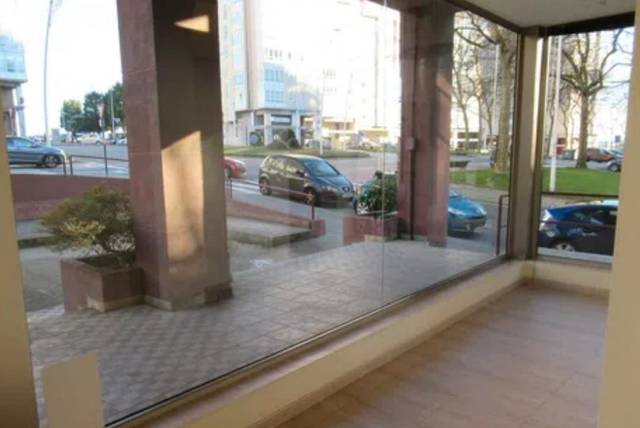 Local comercial en Alquiler en Los Rosales