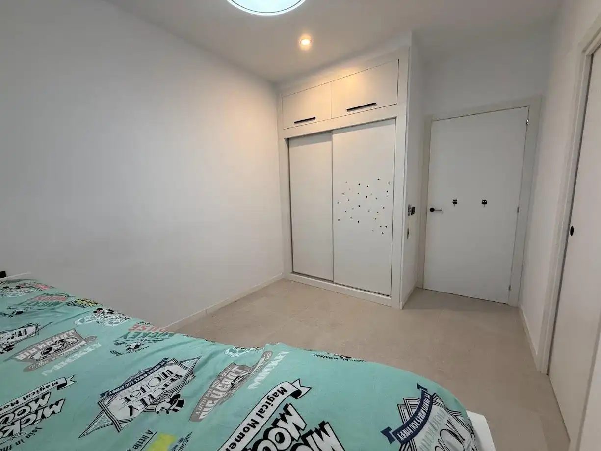 Habitación de Casa o chalet en venta en Torrent con Aire acondicionado, Calefacción y Terraza